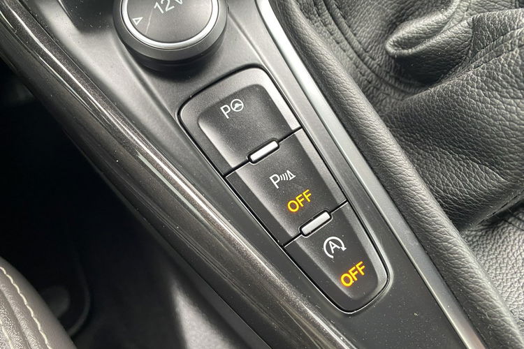 Ford Focus LEDY+El. Fatel+Podgrzew. fotel+Nawigacja+Czuj. Parkowania+Półskóry zdjęcie 37