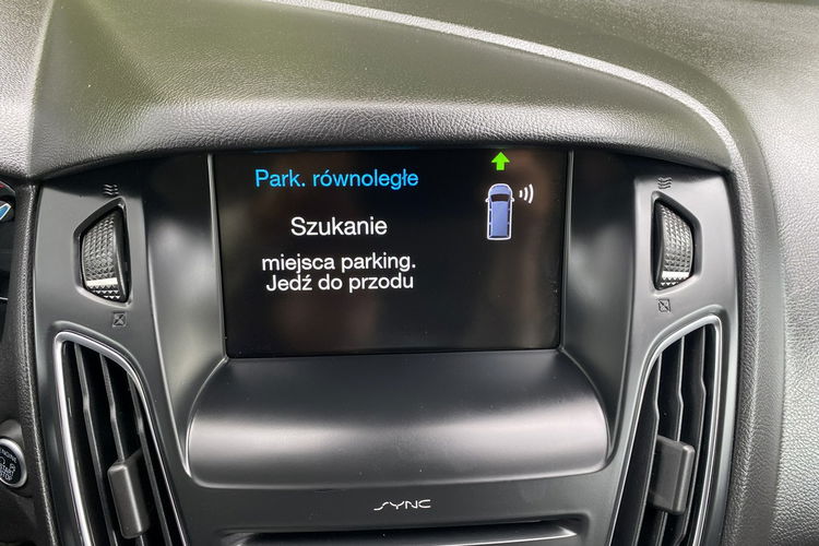 Ford Focus LEDY+El. Fatel+Podgrzew. fotel+Nawigacja+Czuj. Parkowania+Półskóry zdjęcie 38