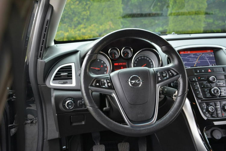 Astra 1.6T(170KM) Bi-xenon Ledy Duża Navi 2xParktr. Alu18 Aso Opel zdjęcie 24