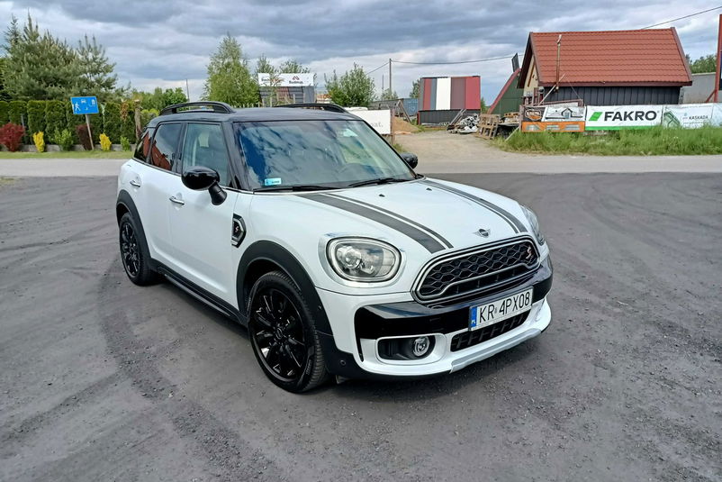 samochód osobowy MINI zdjęcie 1