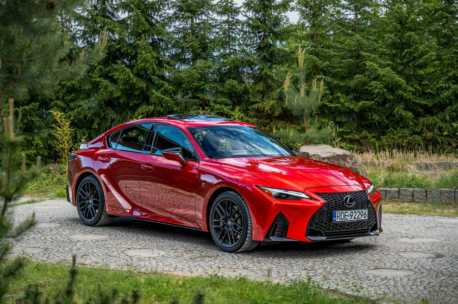 Lexus IS 500 / F-SPORT PERFORMANCE / 5.0 V8 / 472HP / NISKI PRZEBIEG / FAKTURA zdjęcie 