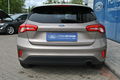samochód osobowy Ford zdjęcie 7
