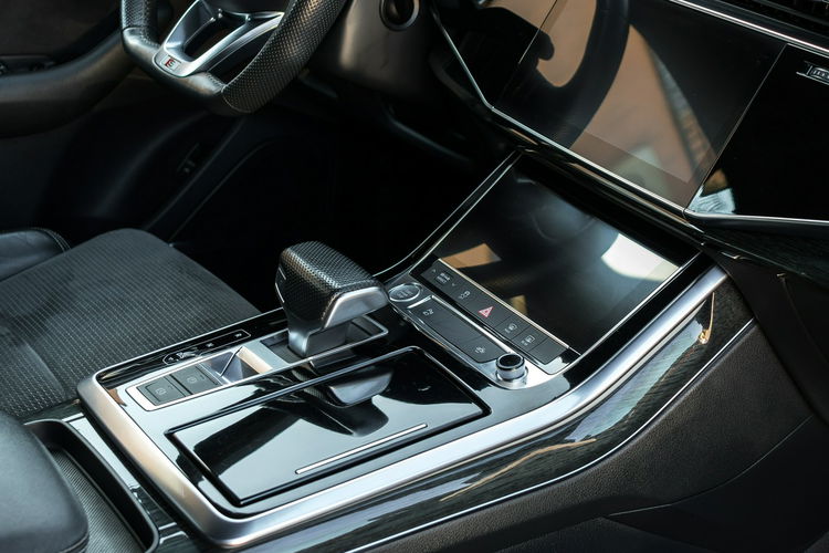 Audi Q8 3.0_Diesel_286KM_117 tyś km zdjęcie 15