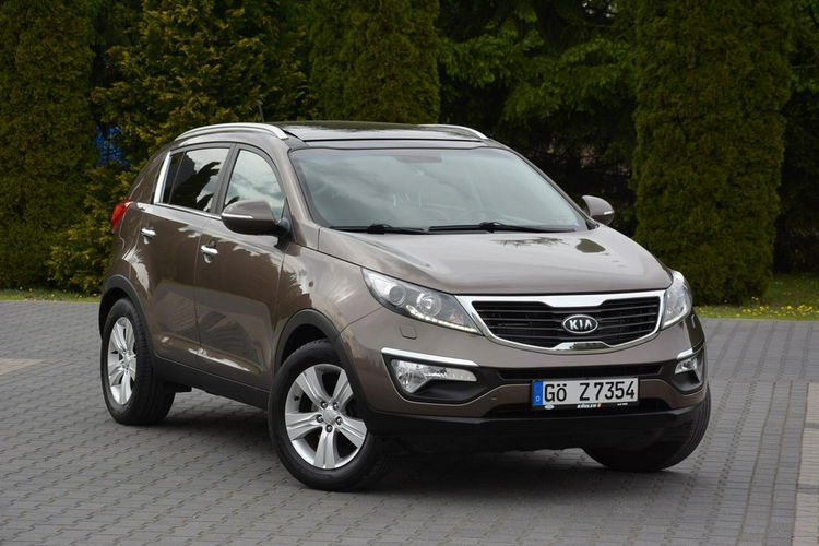 Kia Sportage Panorama Navi Kamera Skóry Ledy Bi-Xenon Keyless go Niemiec zdjęcie 11