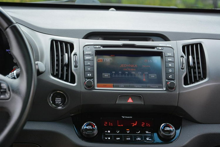 Kia Sportage Panorama Navi Kamera Skóry Ledy Bi-Xenon Keyless go Niemiec zdjęcie 27