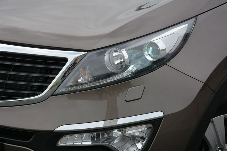 Kia Sportage Panorama Navi Kamera Skóry Ledy Bi-Xenon Keyless go Niemiec zdjęcie 5