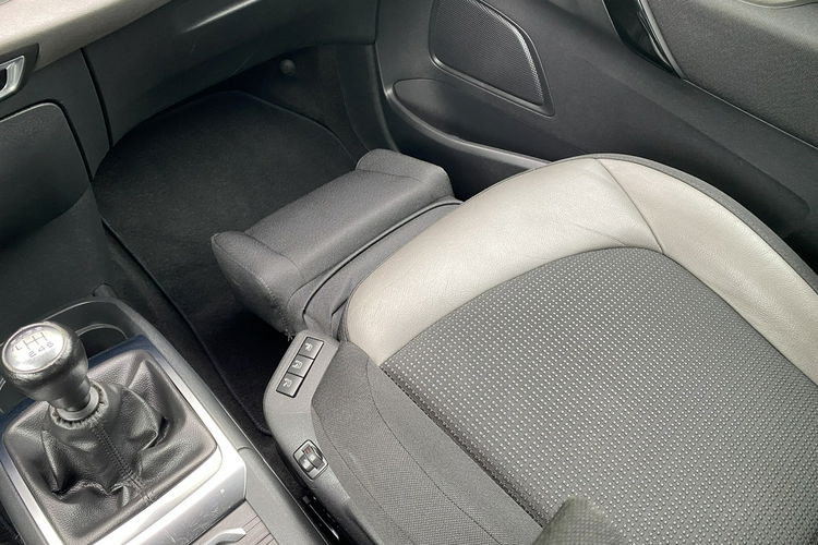 Citroen C4 Picasso +Asystent martwego pola+Keyless-go+LEDY+NAVI+Park Assist zdjęcie 24