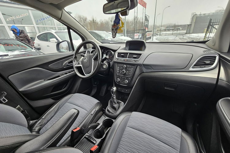 Opel Mokka skóra, klima 2 sterfowa, serwis, bagażnik rowerowy zdjęcie 22