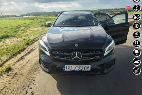 Mercedes GLA 220