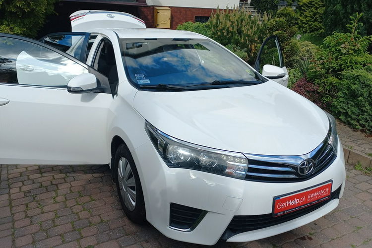 Toyota Corolla SALON POLSKA FV23% 1 WŁAŚCICIEL D4D KAMERA COFANIA 32.5 NETTO zdjęcie 2