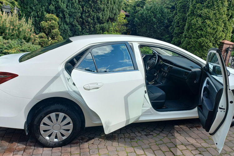 Toyota Corolla SALON POLSKA FV23% 1 WŁAŚCICIEL D4D KAMERA COFANIA 32.5 NETTO zdjęcie 31
