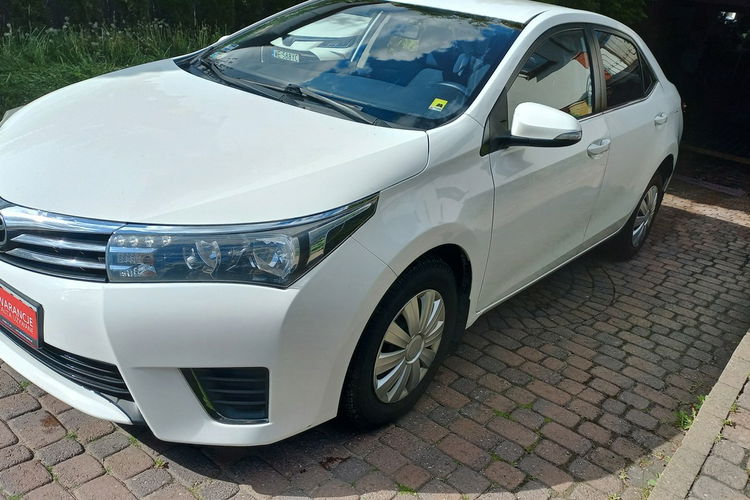 Toyota Corolla SALON POLSKA FV23% 1 WŁAŚCICIEL D4D KAMERA COFANIA 32.5 NETTO zdjęcie 32