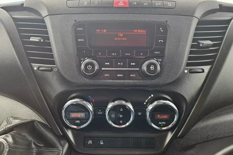 Iveco 35s16 L3H2 104900zł NETTO Brygadówka 6-cio osobowa 2.3HPi/160KM zdjęcie 23