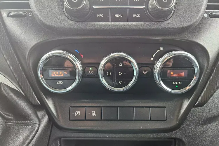 Iveco 35s16 L3H2 104900zł NETTO Brygadówka 6-cio osobowa 2.3HPi/160KM zdjęcie 25