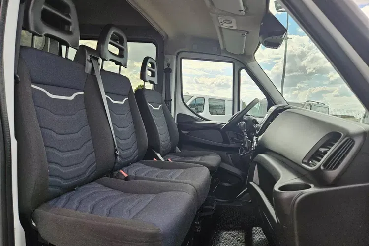Iveco 35s16 L3H2 104900zł NETTO Brygadówka 6-cio osobowa 2.3HPi/160KM zdjęcie 26