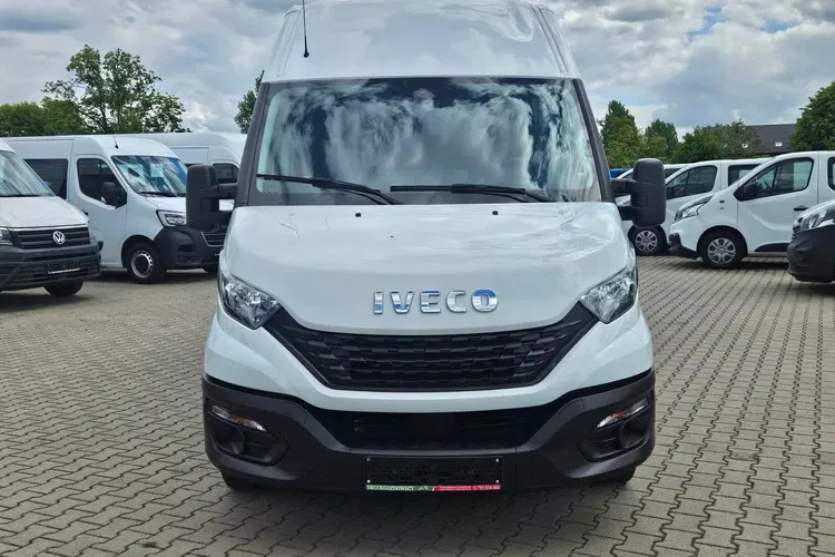 Iveco 35s16 L3H2 104900zł NETTO Brygadówka 6-cio osobowa 2.3HPi/160KM zdjęcie 4
