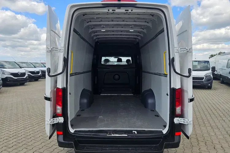 Volkswagen Crafter L4H2 109900zł NETTO Brygadówka 6 osób 2.0TDi/140KM zdjęcie 17