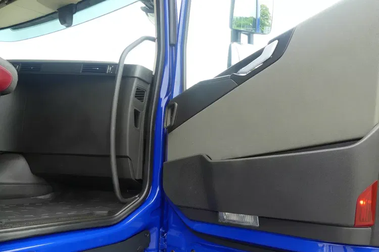 Volvo FH4 500 / EURO 6 / AUTOMAT / STANDARD / I-SHIFT / zdjęcie 16
