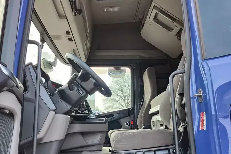 Scania R450 / EURO 6 BEZ EGR / RETARDER / STANDARD / zdjęcie 21