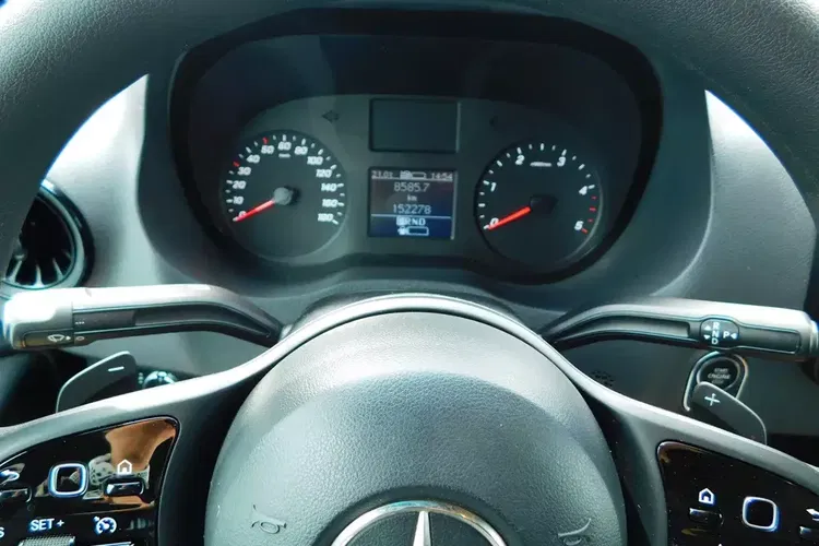 Mercedes Sprinter zdjęcie 15