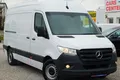 samochód osobowy Mercedes zdjęcie 17
