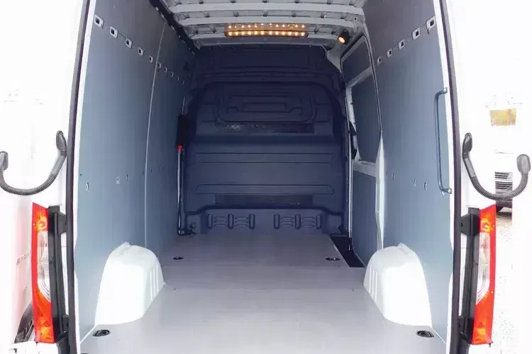 Mercedes Sprinter zdjęcie 3