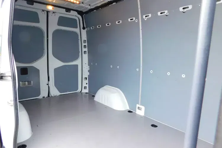 Mercedes Sprinter zdjęcie 4