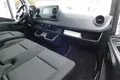 samochód osobowy Mercedes zdjęcie 7