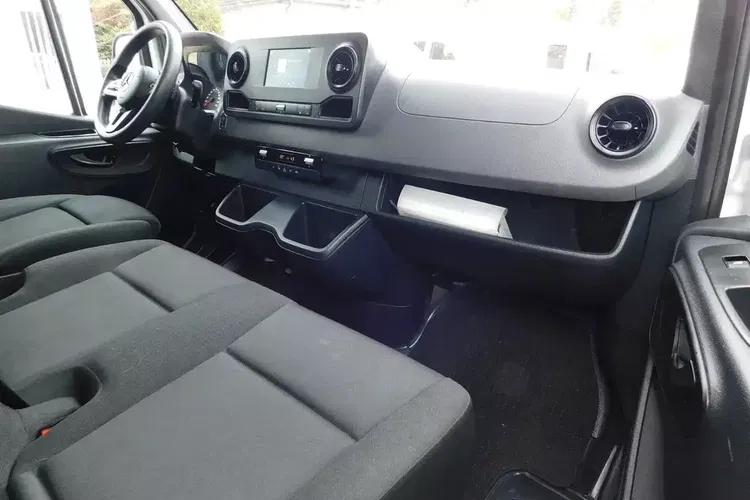 Mercedes Sprinter zdjęcie 7