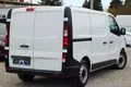 samochód osobowy Renault zdjęcie 2