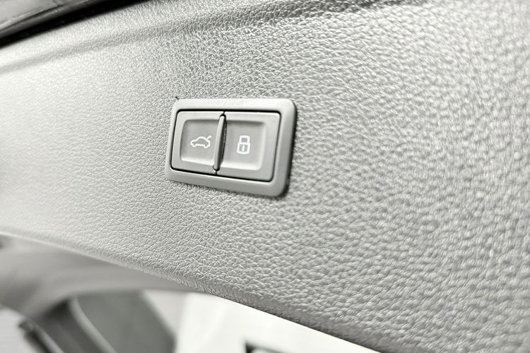 Audi Q5 2.0 TFSi 245KM QUATTRO Design Dynamic MMI Automat KeyLessGo Memory TOP zdjęcie 45