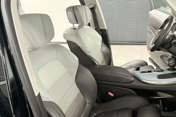 Renault Espace 1.6 DCi 160KM INITIALEPARIS 4Control BOSE Skóry FullLed KeyLes Automat zdjęcie 13