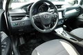 samochód osobowy Toyota zdjęcie 13