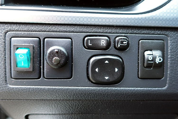 Toyota Avensis AUTOMAT 2.0 BENZYNA 152KM Led+Kamera 3Lata GWARANCJA I-wł Kraj Bezwyp 4x2 zdjęcie 14