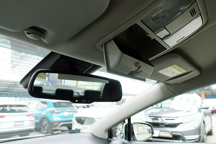 Toyota Avensis AUTOMAT 2.0 BENZYNA 152KM Led+Kamera 3Lata GWARANCJA I-wł Kraj Bezwyp 4x2 zdjęcie 53