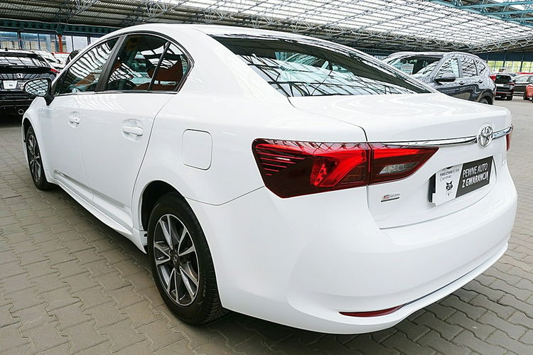 Toyota Avensis AUTOMAT 2.0 BENZYNA 152KM Led+Kamera 3Lata GWARANCJA I-wł Kraj Bezwyp 4x2 zdjęcie 5