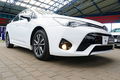 samochód osobowy Toyota zdjęcie 75