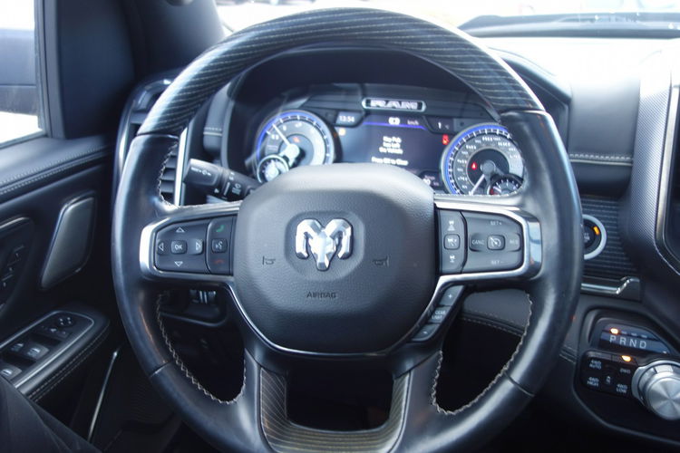 RAM DODGE RAM WERSJA LIMITED NIGHT BLACK SILNIK 5.7 BENZYNA 400km 38tys km zdjęcie 34