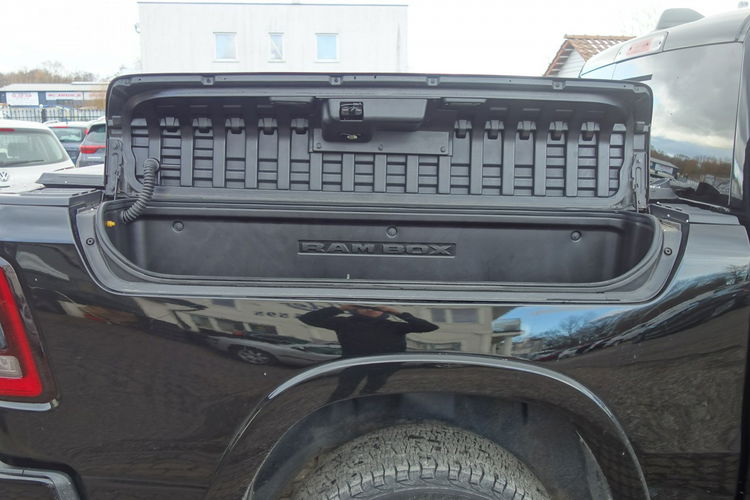 RAM DODGE RAM WERSJA LIMITED NIGHT BLACK SILNIK 5.7 BENZYNA 400km 38tys km zdjęcie 9