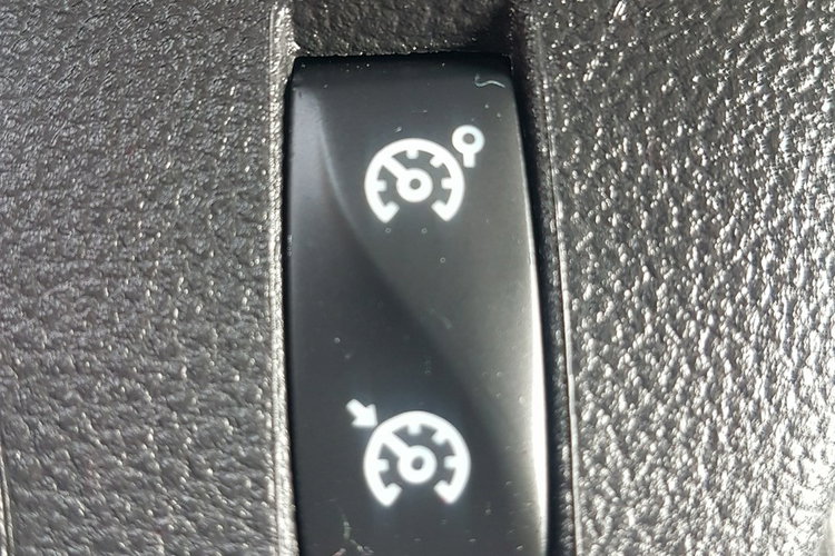 Renault Master L4H2 CHŁODNIA AGREGAT MROŹNIA IZOTERMA FUNKCJA GRZANIA THERMO KING zdjęcie 37