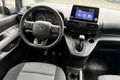 samochód osobowy Toyota zdjęcie 14