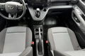 samochód osobowy Toyota zdjęcie 16