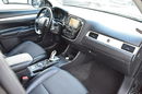 Mitsubishi Outlander 2.0 Plug-in Hybrid 4x4 Navi Pół-skóra Kamera Gwarancja zdjęcie 13