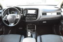 Mitsubishi Outlander 2.0 Plug-in Hybrid 4x4 Navi Pół-skóra Kamera Gwarancja zdjęcie 15