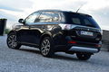 samochód osobowy Mitsubishi zdjęcie 4
