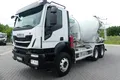 samochód ciężarowy Iveco zdjęcie 2