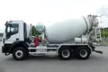 samochód ciężarowy Iveco zdjęcie 3