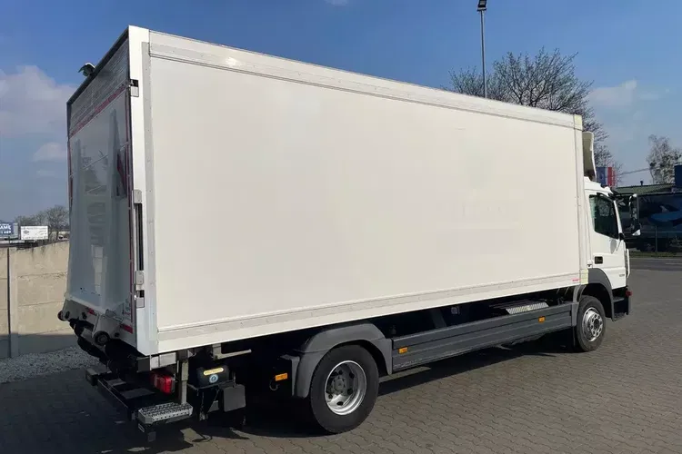 Mercedes ATEGO 1223/ CHŁODNIA/ 15 PALET zdjęcie 5