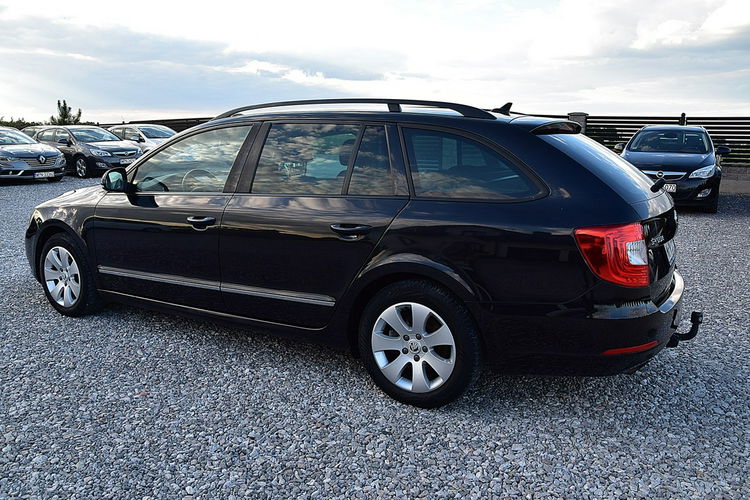 Skoda Superb 1.6Tdi 105Km Lift Alu Navi Gwarancja zdjęcie 26
