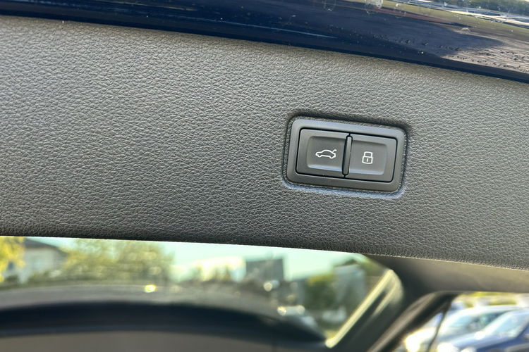 Audi Q7 Tylko 75 tyś km Quattro zdjęcie 18